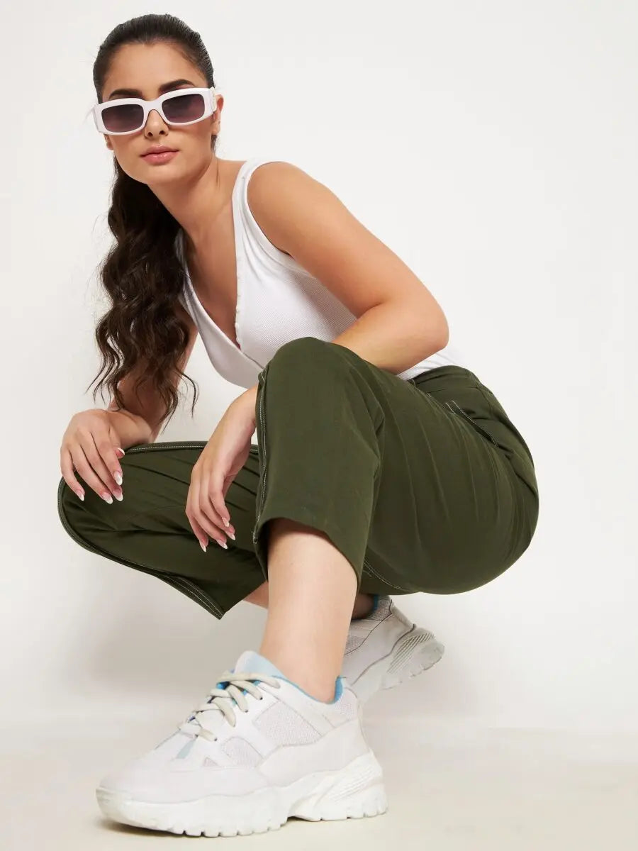winered-olive-olive-cotton-trouser-for-women-with-contrast-thread