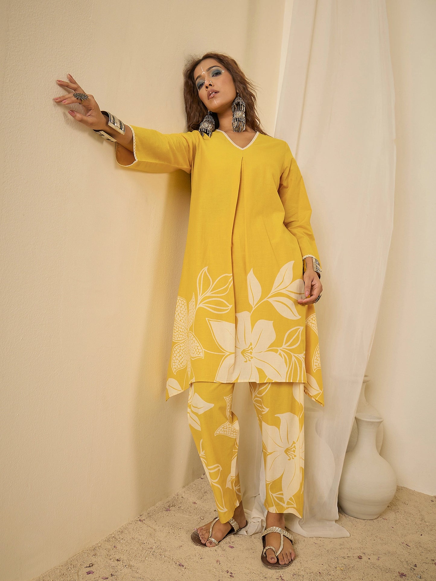 women-cotton-yellow-floral-print-asymmetric-tunic-co-ord-set