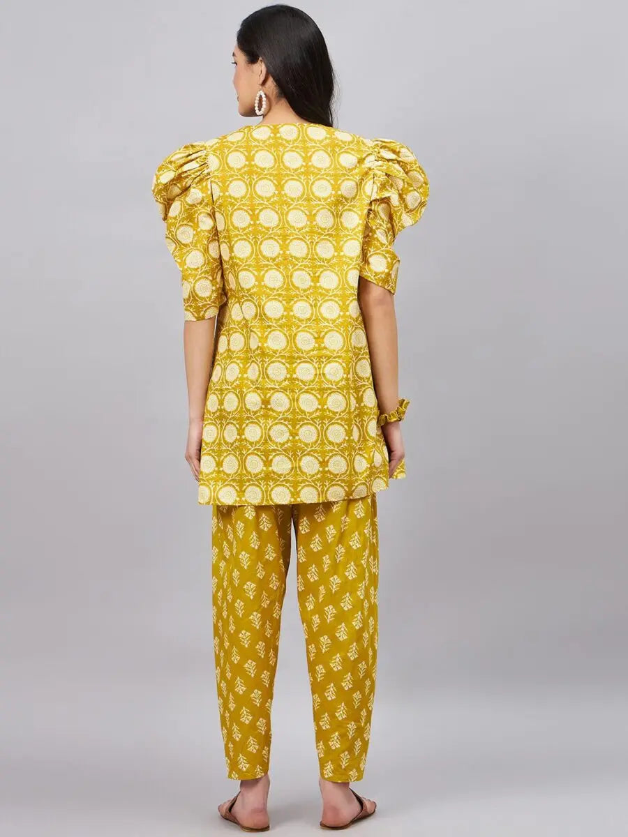 winered-women-yellow-color-cotton-co-ord-set