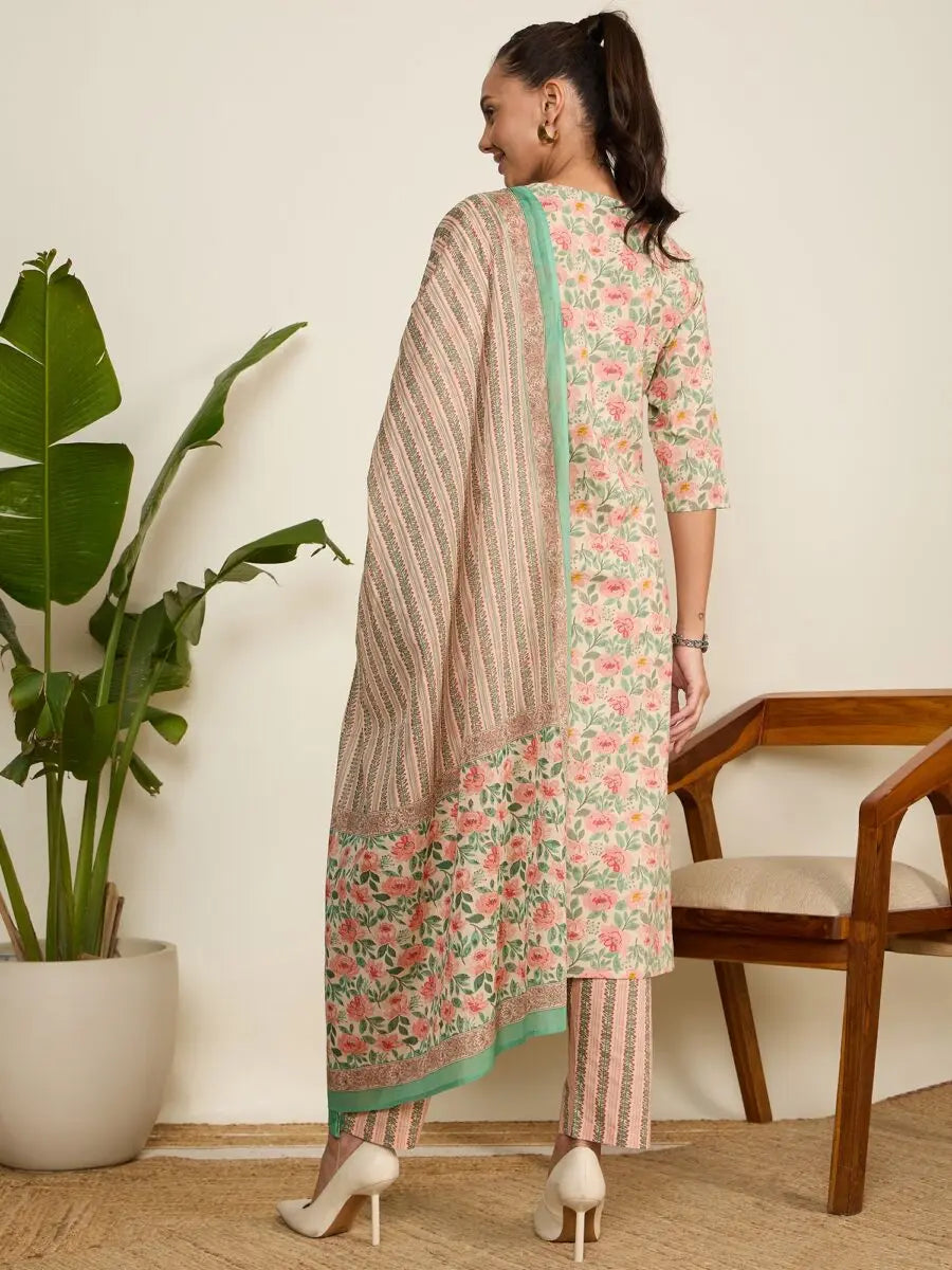 winered-women-printed-v-neck-embroidered-kurta-pant-dupatta-set