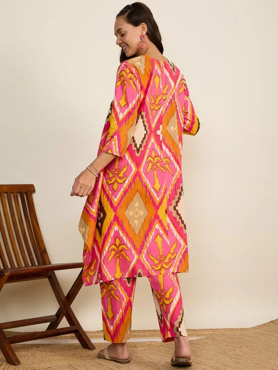 winered-woman-pink-geometric-print-aysmmetric-co-ord-set