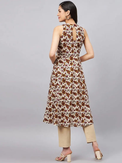 winered-women-beige-kurta-with-keyhole-at-back