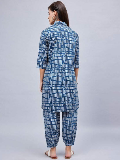 winered-woman-blue-printed-stripe-oversized-ethnic-fashion-co-ord-set