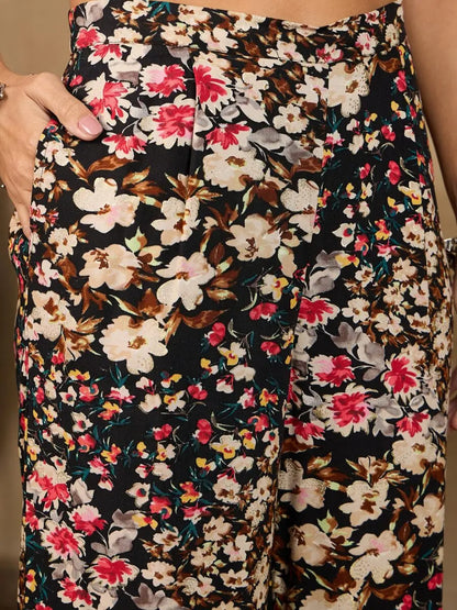 winered-woman-black-one-shoulder-strap-co-ord-set