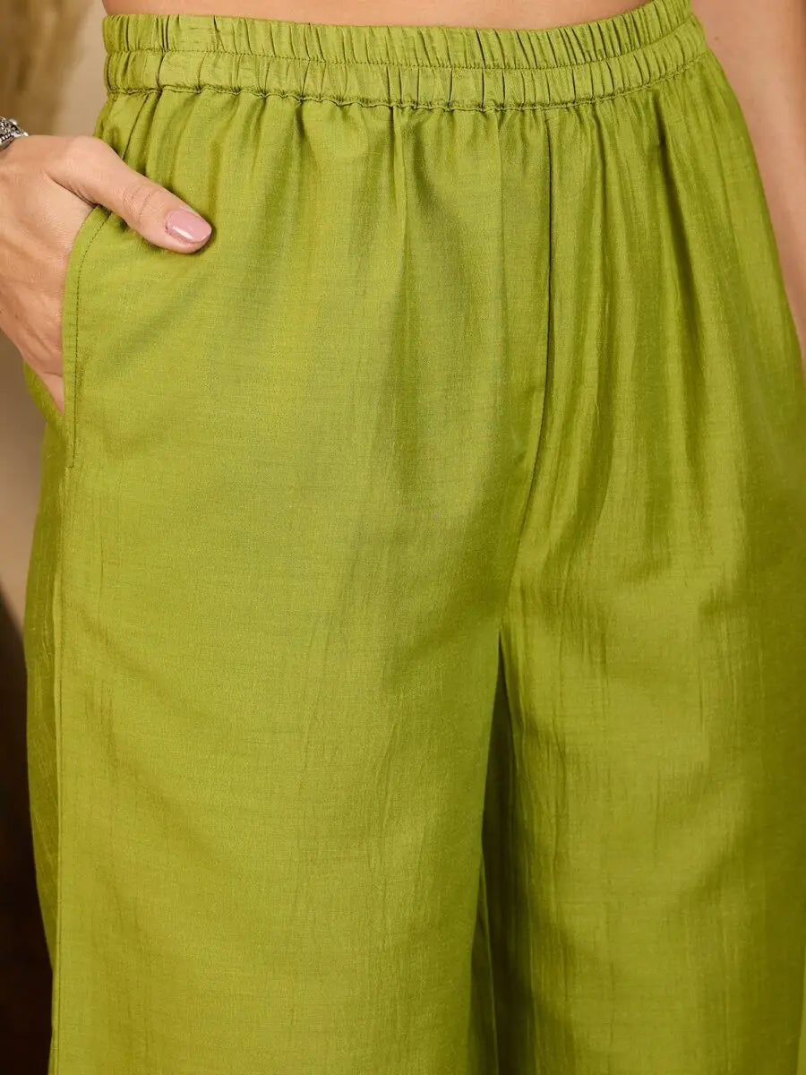 winered-woman-solid-green-leaf-embroidery-co-ord-set