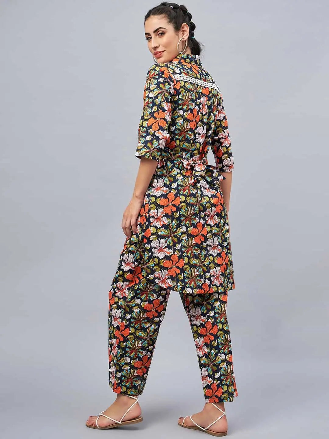 winered-woman-navy-blue-floral-print-hi-low-tunic-co-ord-set