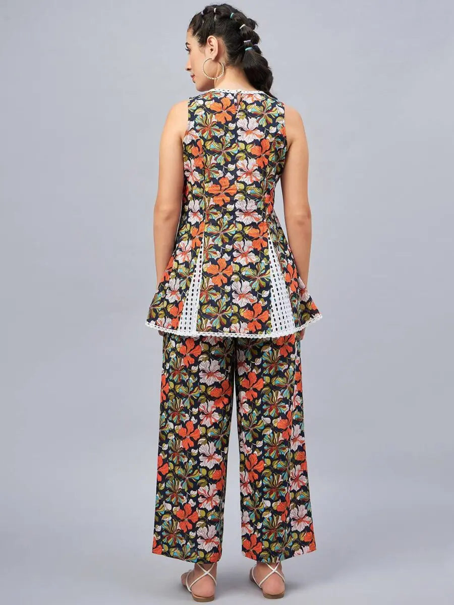 winered-woman-navy-blue-floral-print-schiffli-detailing-co-ord-set