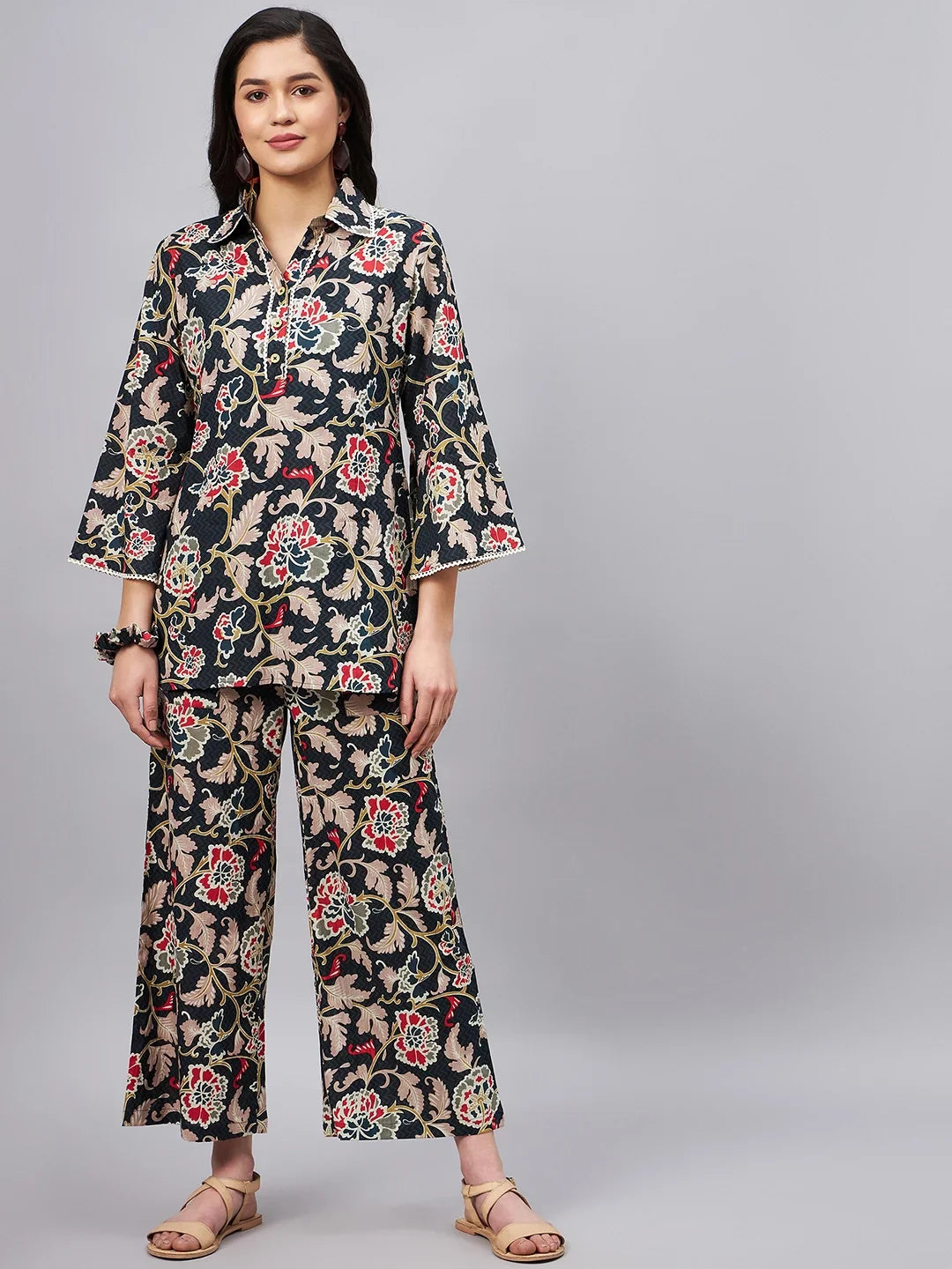 winered-woman-black-botanical-print-longline-co-ord-set