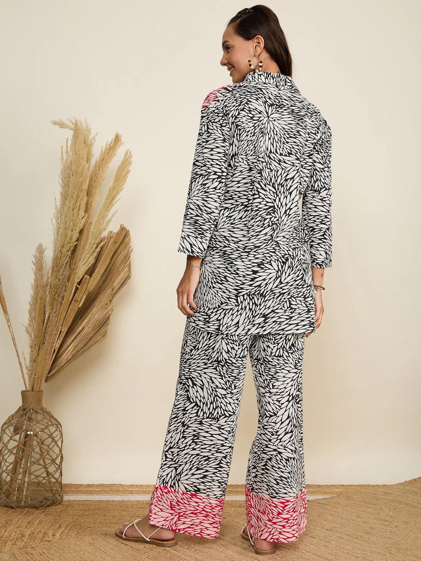 winered-black-red-color-blocking-co-ord-set-for-women