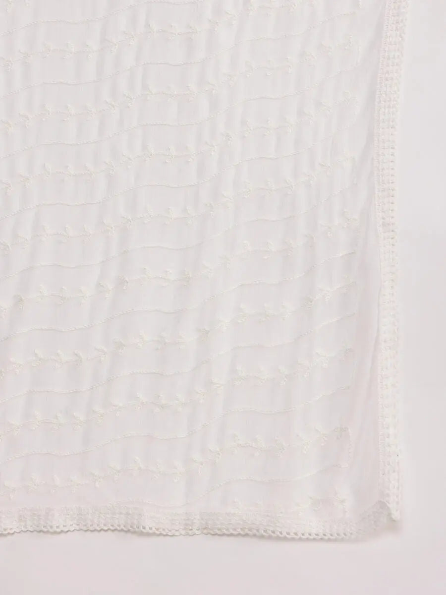 winered-woman-embroidered-yellow-kurta-white-pant-dupatta-set