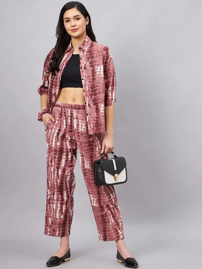 winered-woman-rust-and-white-tie-dye-co-ord-set-with-scrunchy