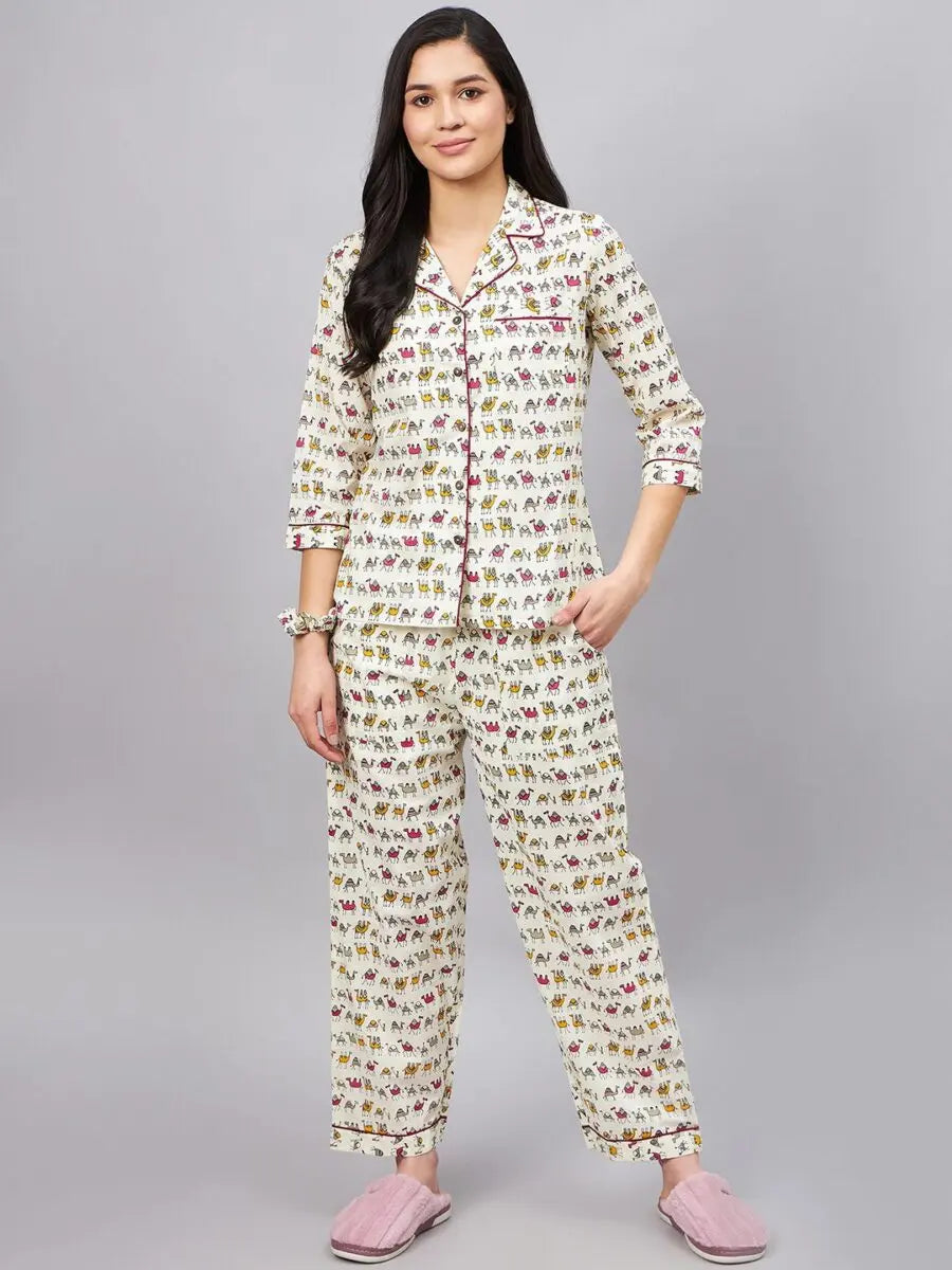 winered-woman-lapel-collared-camel-print-night-suit-with-piping