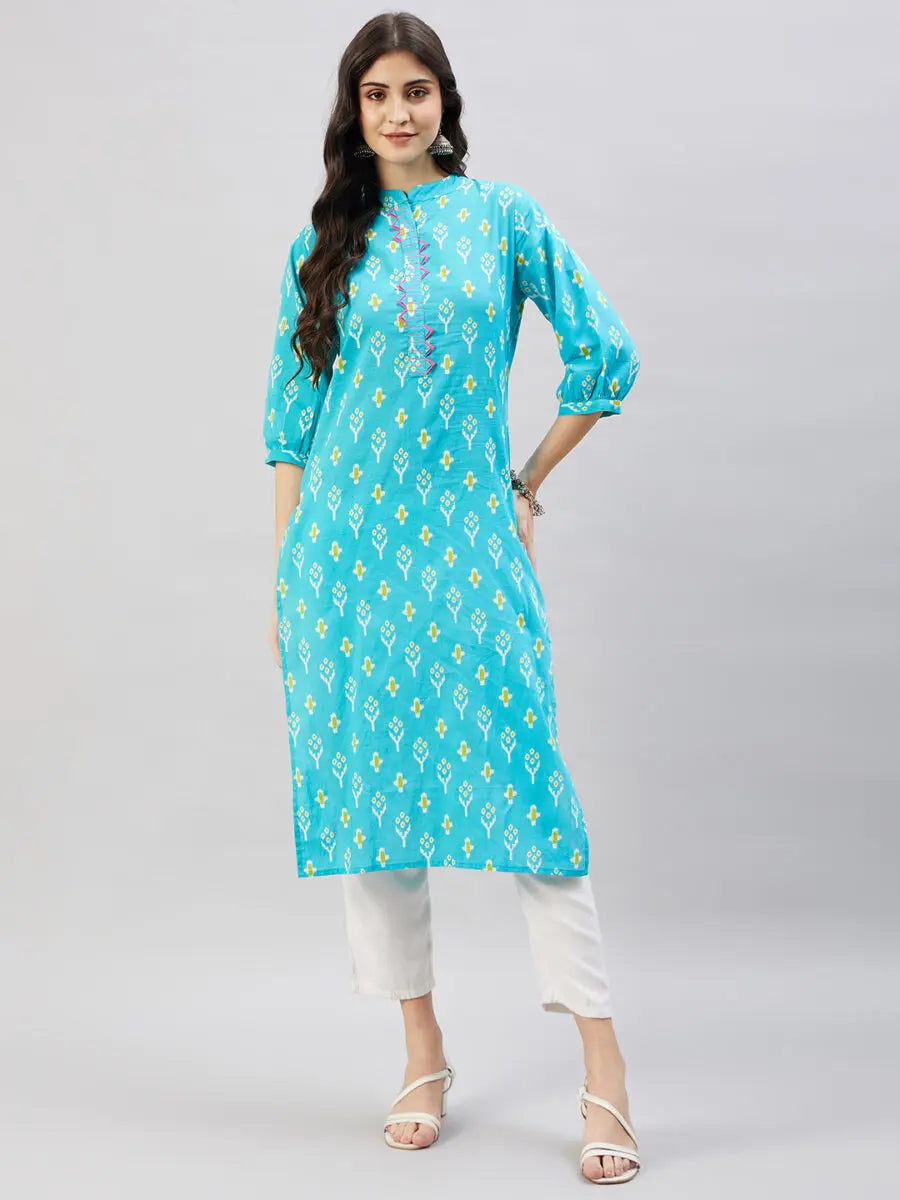 winered-women-light-blue-with-contrast-pink-thread-work-kurta