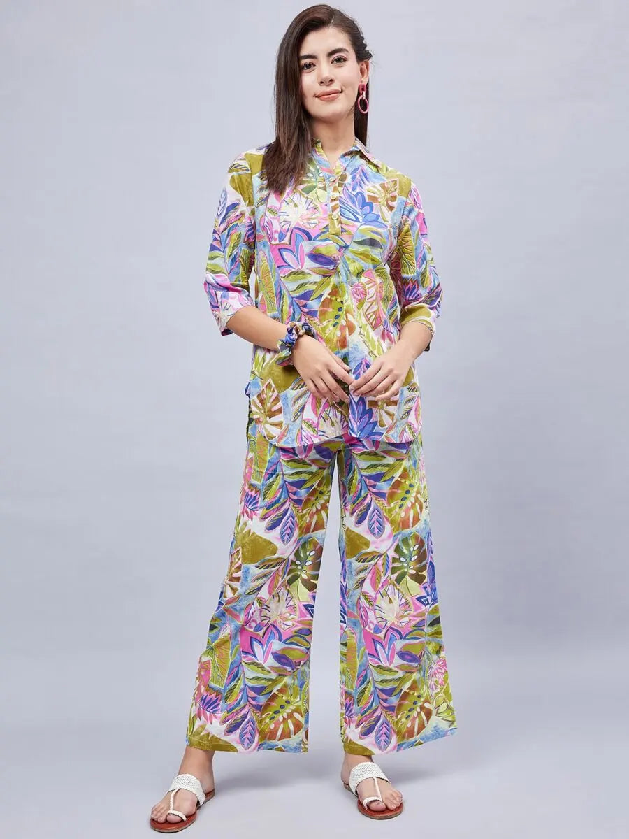 winred-woman-multicolour-printed-collared-neck-co-ord-set