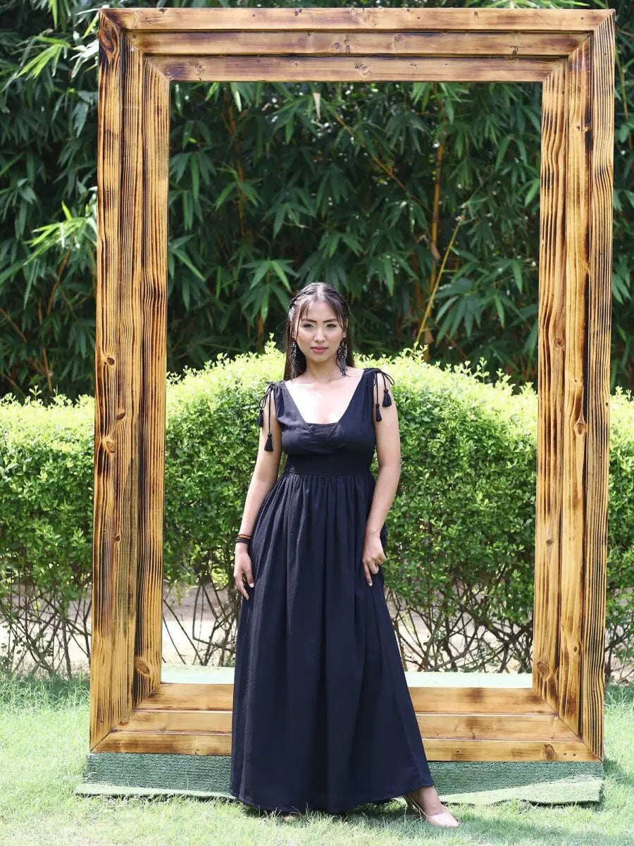 winered-black-solid-maxi-dress