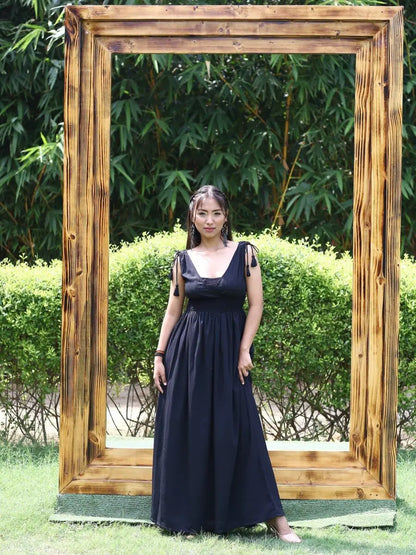 winered-black-solid-maxi-dress