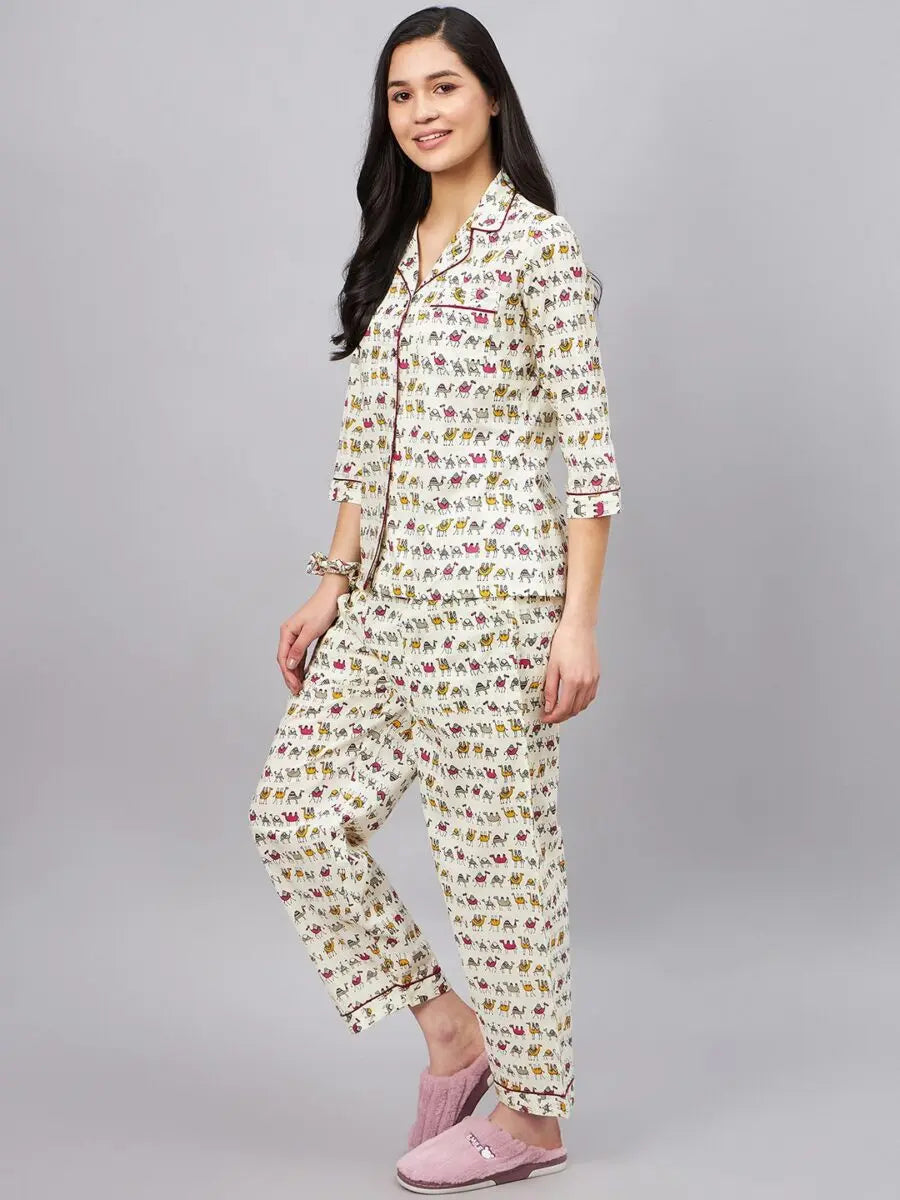 winered-woman-lapel-collared-camel-print-night-suit-with-piping