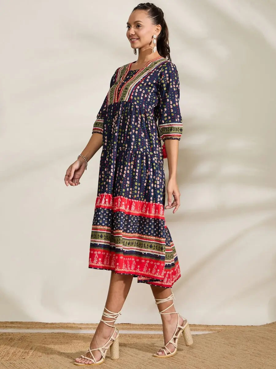 winered-women-blue-placement-print-tiered-dress