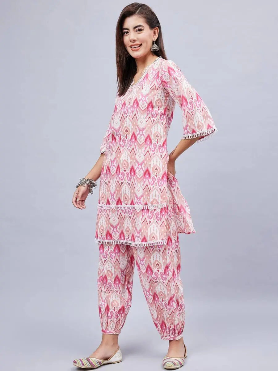 winered-woman-pink-printed-lace-detailing-co-ord-set