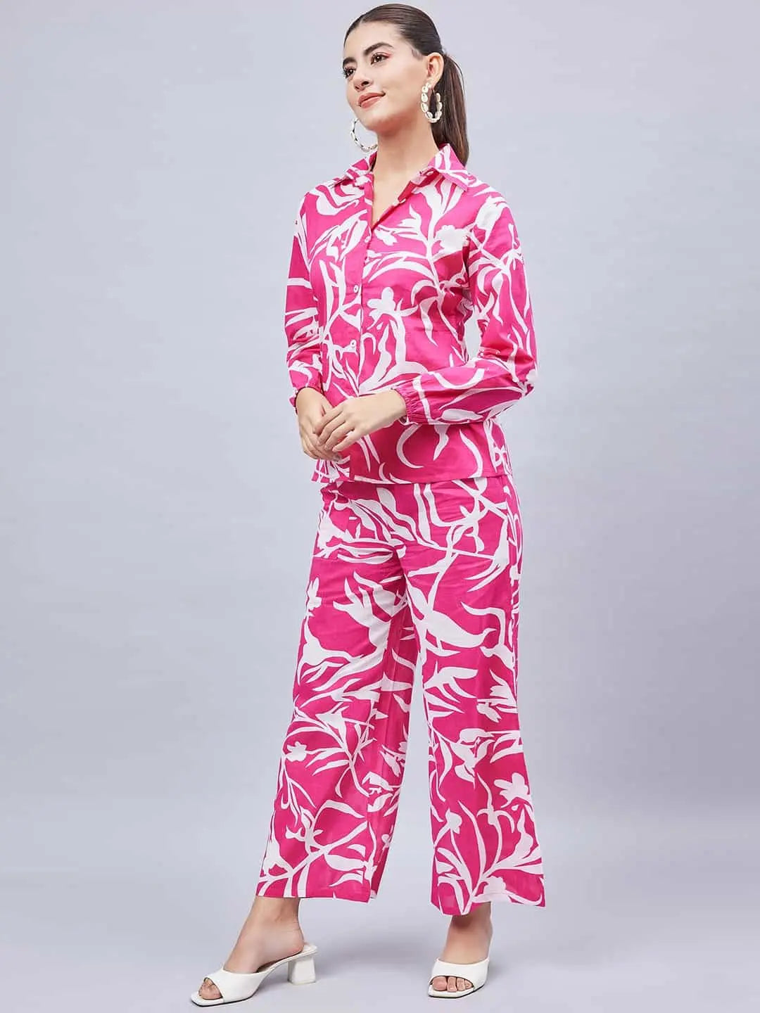 winered-women-pink-printed-front-opening-co-ord-set