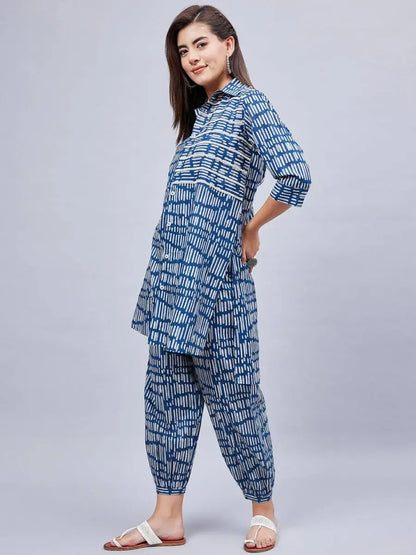 winered-woman-blue-printed-stripe-oversized-ethnic-fashion-co-ord-set
