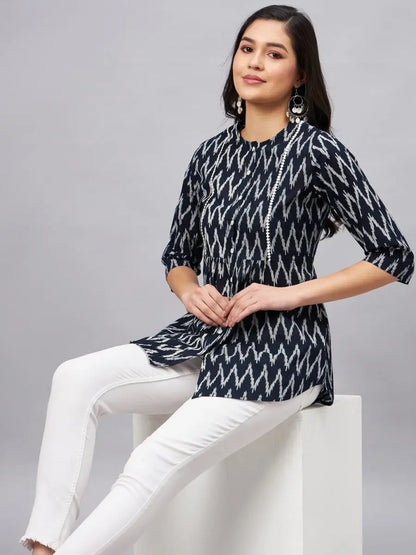 winered-women-black-and-white-summer-tunic-tops-ikat-print-front-opening