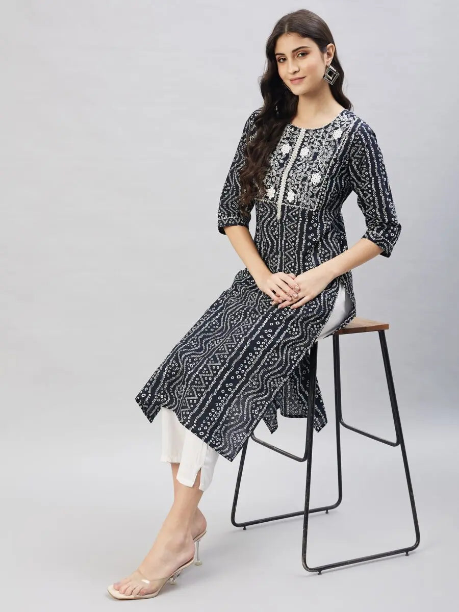 winered-women-black-bandhani-kurta-cotton-straight-kurta