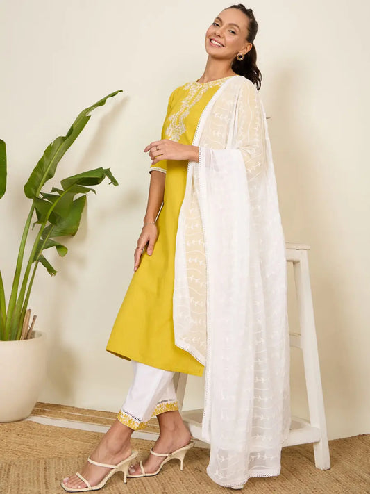 winered-woman-embroidered-yellow-kurta-white-pant-dupatta-set