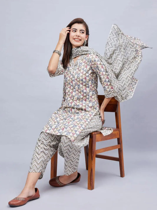 winered-woman-off-white-geometric-print-with-lace-detailed-sleeve-kurta-dupatta-set