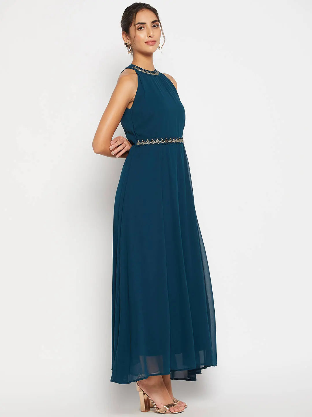 winered-woman-embriodered-belt-maxi-dress