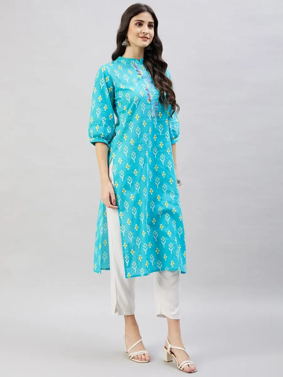 winered-women-light-blue-with-contrast-pink-thread-work-kurta