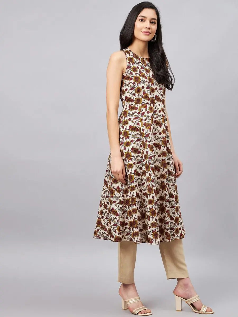 winered-women-beige-kurta-with-keyhole-at-back