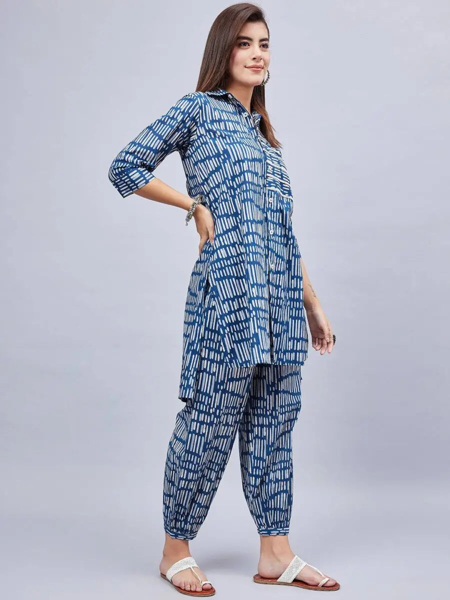 winered-woman-blue-printed-stripe-oversized-ethnic-fashion-co-ord-set