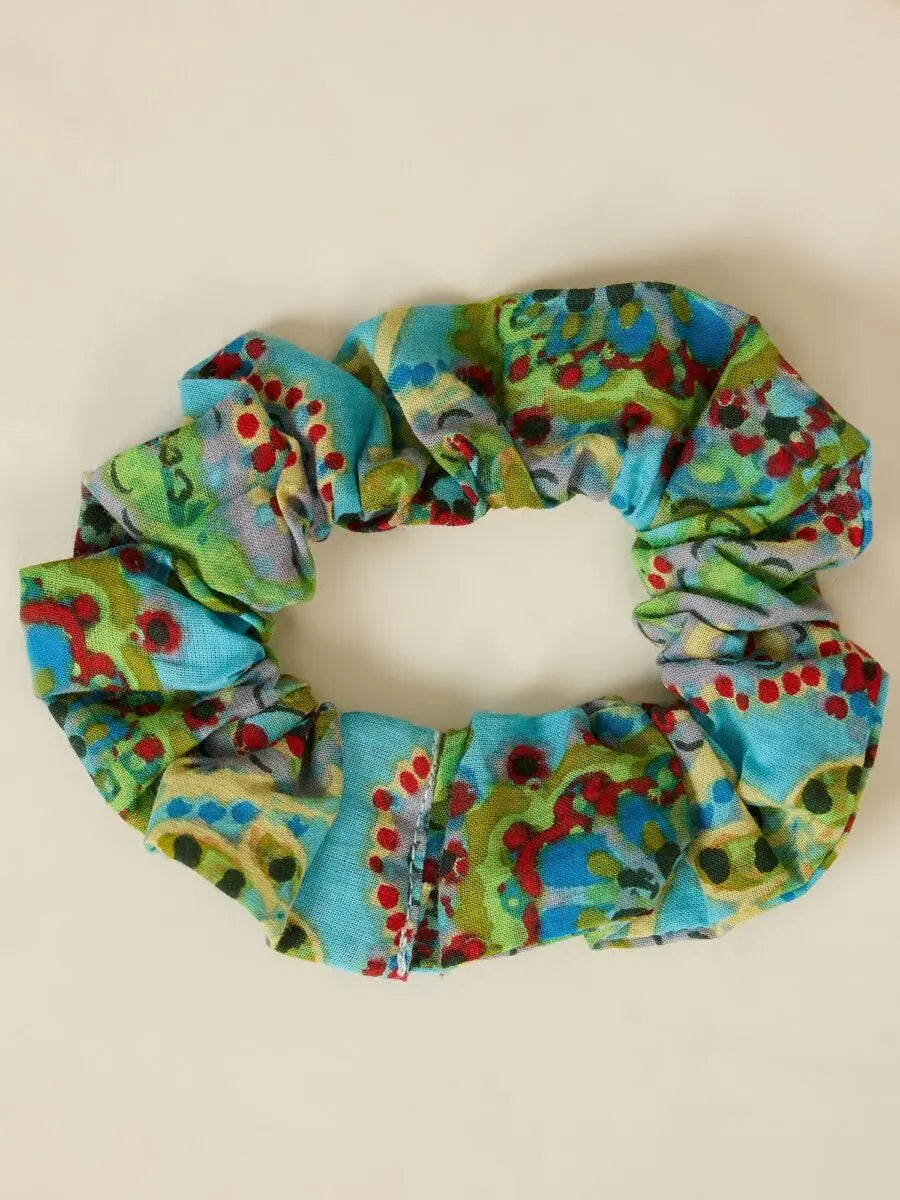 winered-woman-paisley-print-border-green-co-ord-set