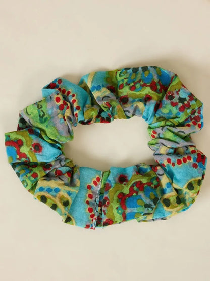 winered-woman-paisley-print-border-green-co-ord-set