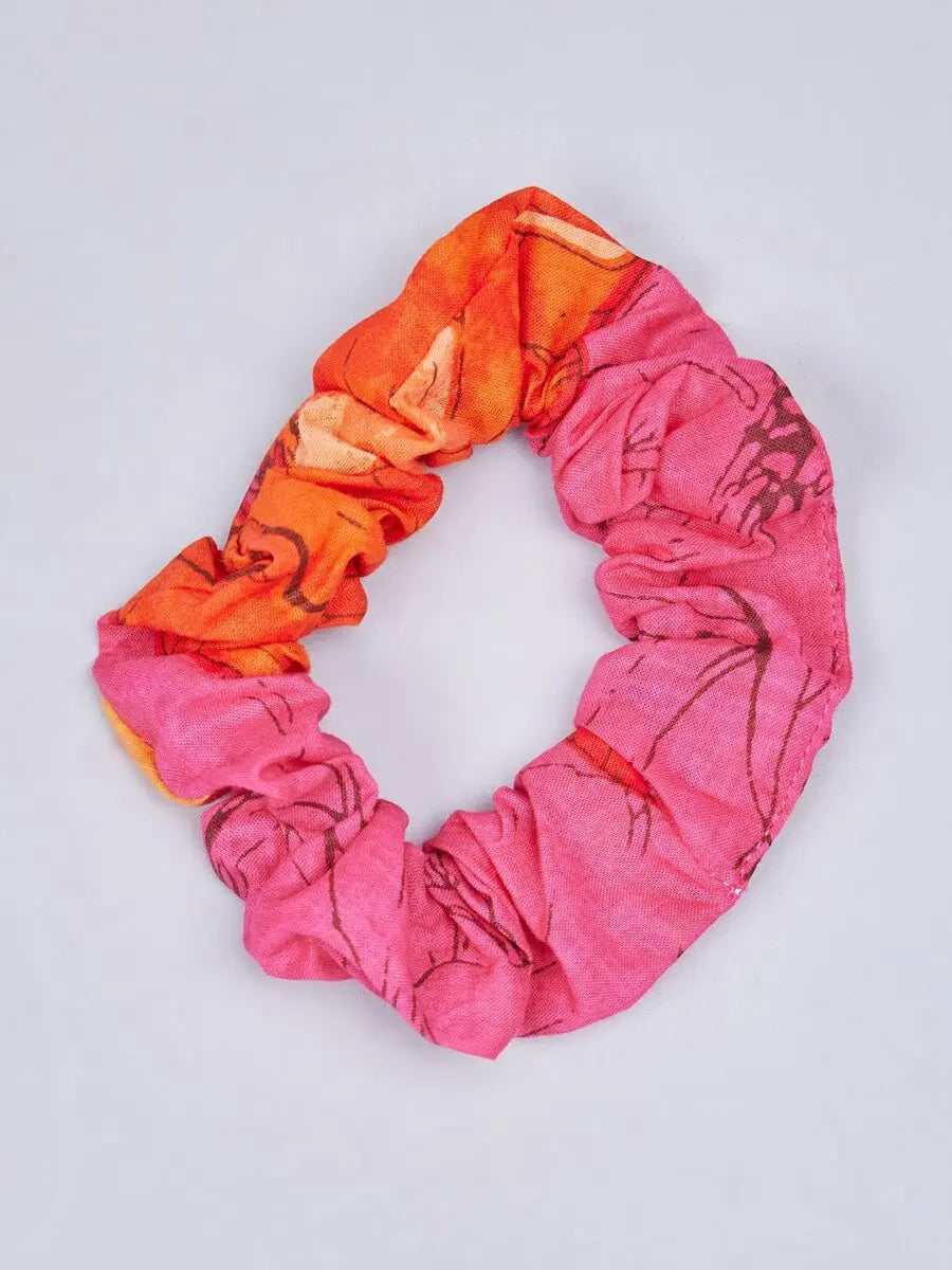 winered-woman-floral-print-v-neck-lace-detailing-co-ord-set