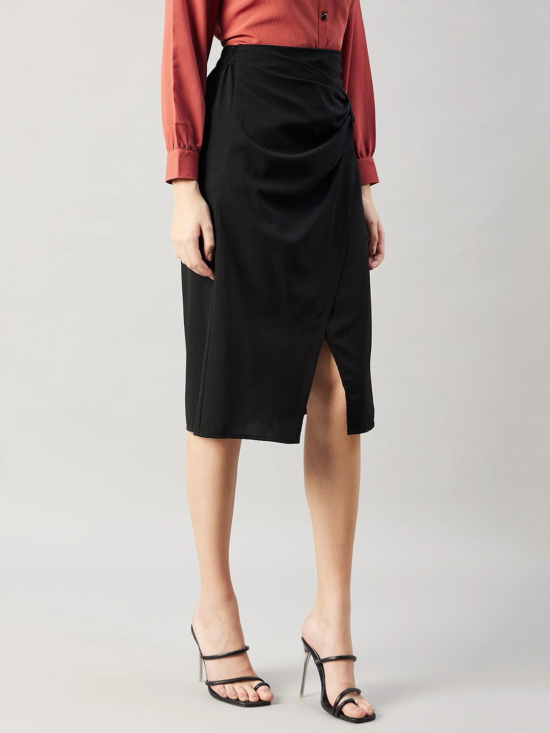 winered-woman-black-side-bow-crepe-skirt