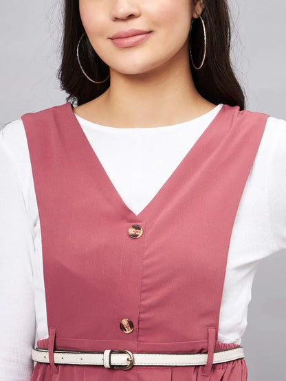 winered-women-soild-pinafore-dress-with-button