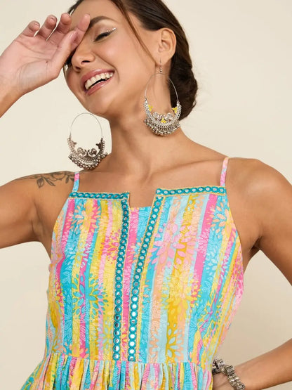 winered-woman-printed-stripes-strap-co-ord-set