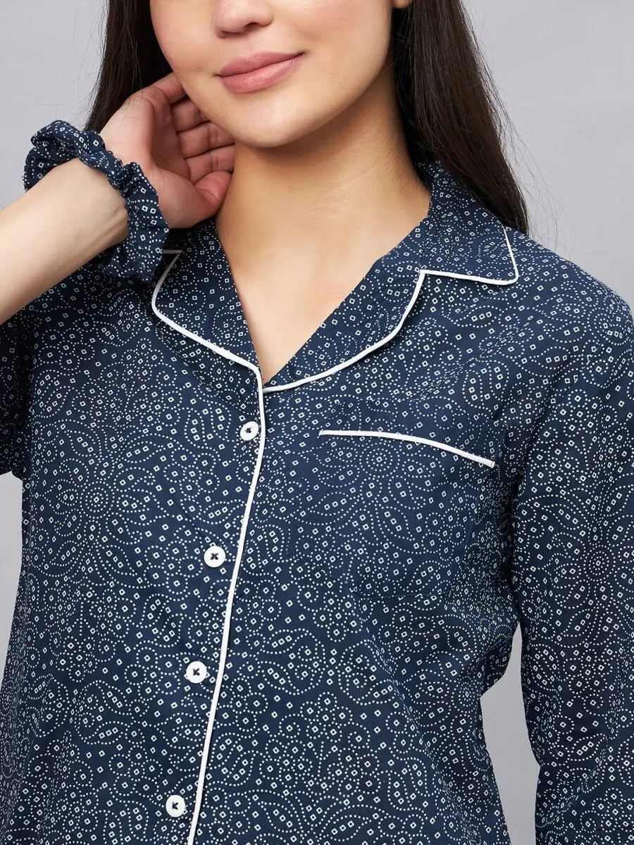 winered-women-lapel-collared-blue-bandhej-print-night-suit