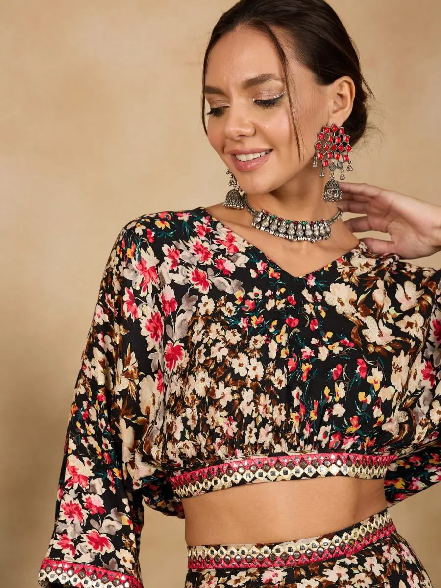 winered-woman-printed-oversized-crop-top-with-flared-pant-set