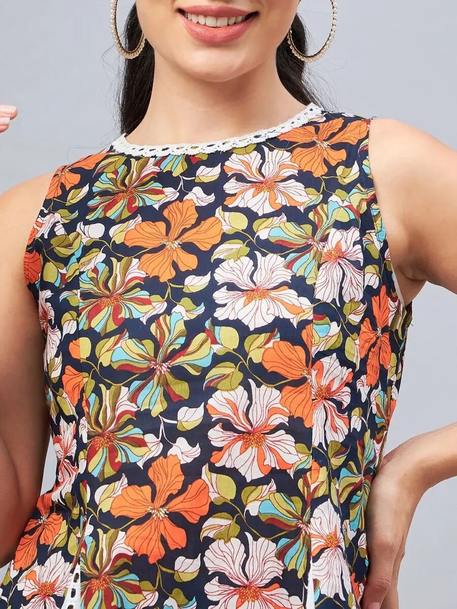 winered-woman-navy-blue-floral-print-schiffli-detailing-co-ord-set