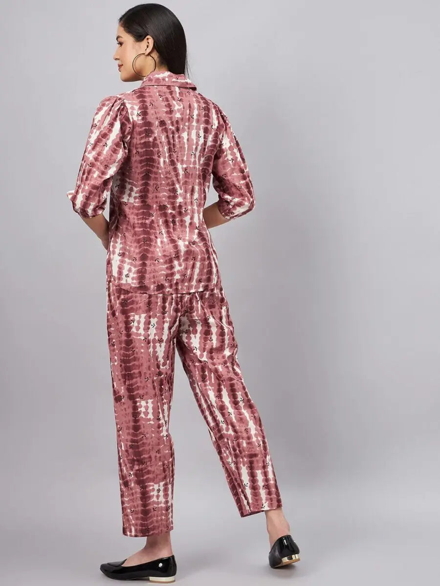 winered-woman-rust-and-white-tie-dye-co-ord-set-with-scrunchy