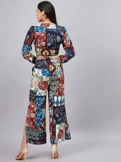 winered-woman-navy-blue-patch-print-crop-top-pant-set