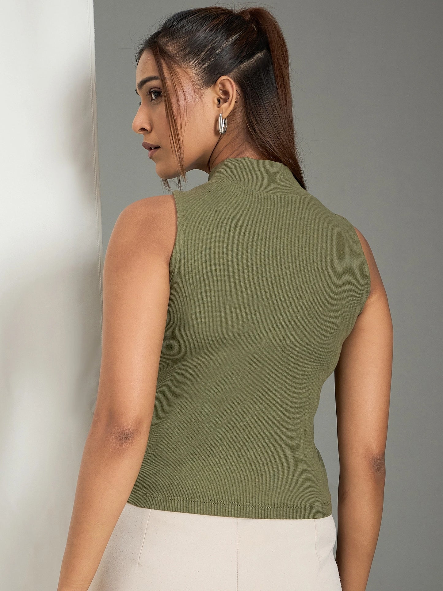 Women's Olive Ribbed Sleeveless Top