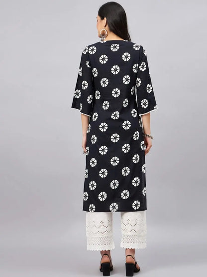 winered-women-black-v-neckline-lace-detailing-straight-kurta