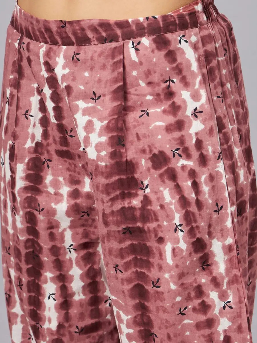 winered-woman-rust-and-white-tie-dye-co-ord-set-with-scrunchy