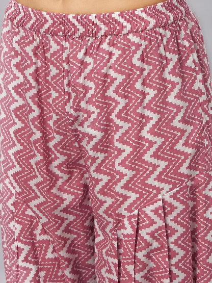 winered-woman-pink-white-zigzag-print-salwar-set