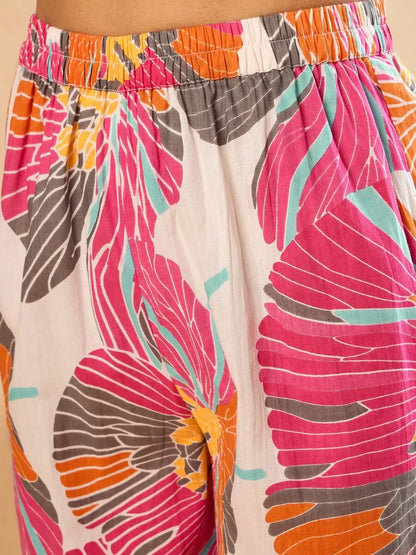 winered-women-floral-print-naira-cut-co-ord-set