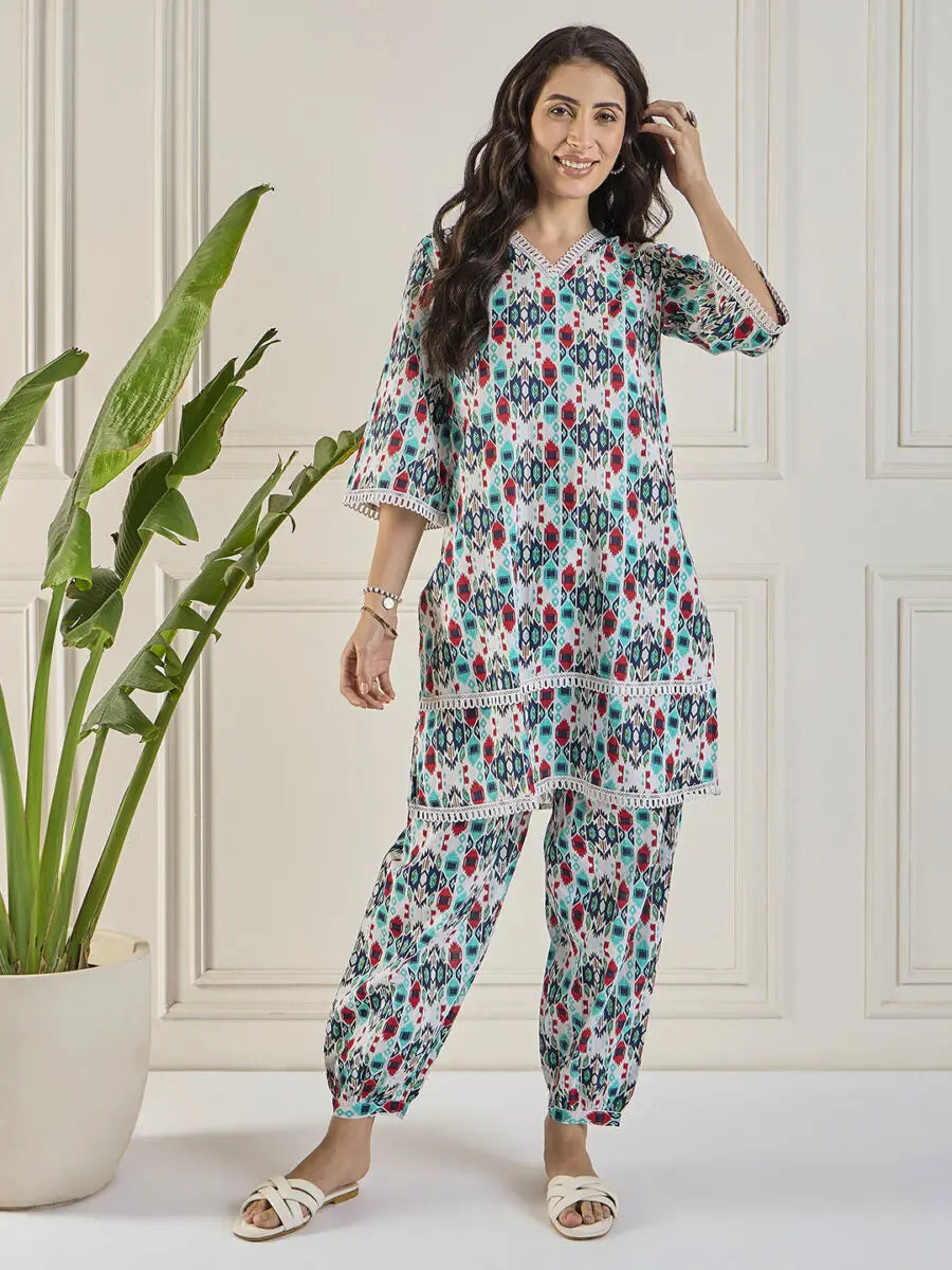 winered-women-multicolor-ikat-print-co-ord-set